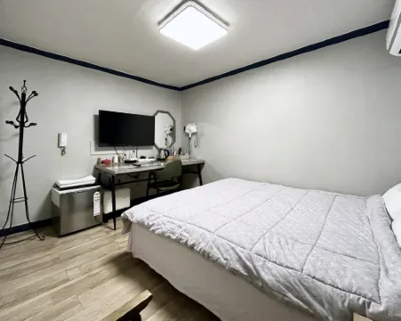 Jinju Namgang Hotels in Jinju