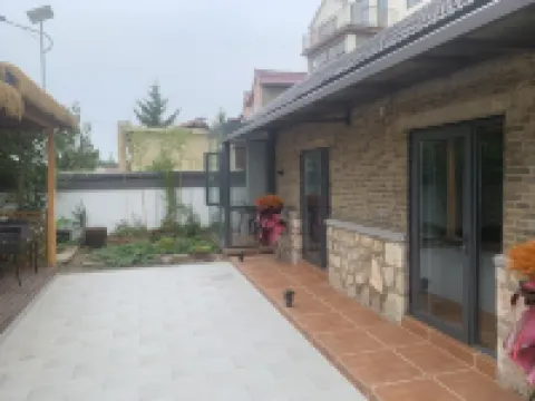 Huyirenjia Homestay Hotels in Weishan