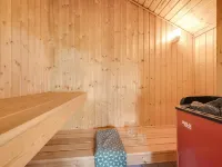 "Emelie" - 200m from the Sea - Bathtub