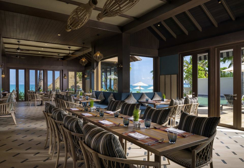 머큐어 사무이 차웽 타나