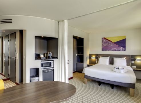 Novotel Suites Paris Stade de France