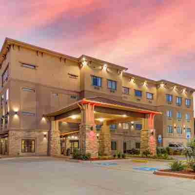 Best Western Plus Classic Inn  Suites Hotel Exterior