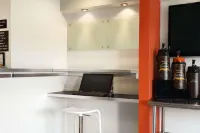 ซุปเปอร์ 8 บายวินด์แฮม ออร์มอนด์บีช