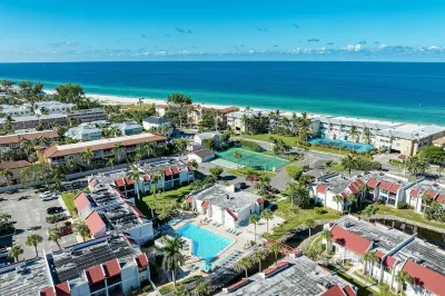 Anna Maria Island Beach Condo - 2 Bedroom, 2 bathroom - Sleeps 6 - Brand New!!!