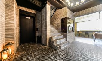 Busan Jaesong-Dong Hotel Lrui