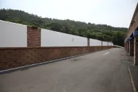 Jincheon (Ochang) Sun and Moon Unmanned Hotel - parking