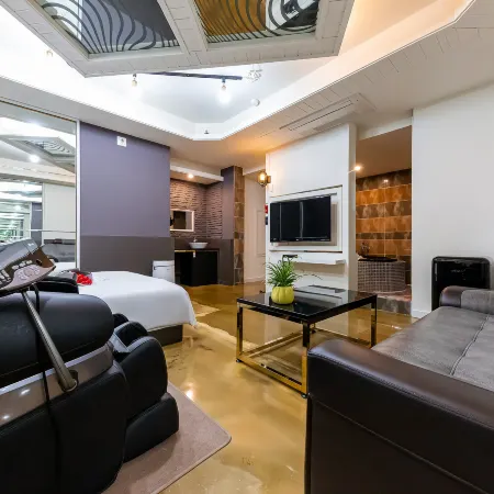 Dangjin S Self Check-in Hotel