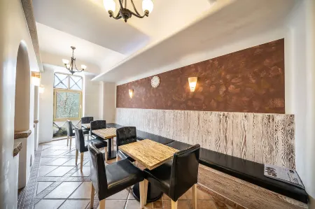 Anseong Mocha Отели рядом с достопримечательностью «Chung-Ang University Central Park»