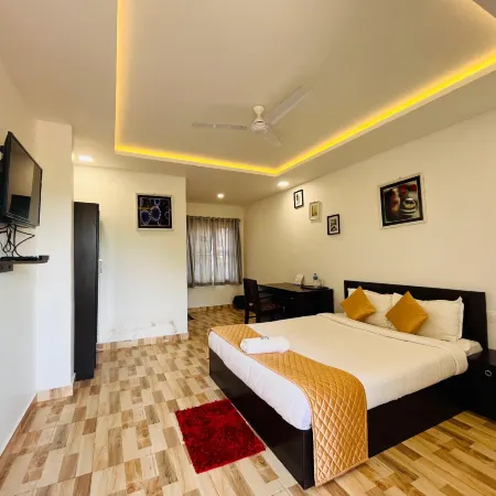 7 Malai Residency Munnar
