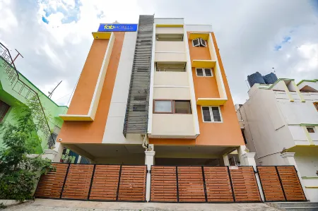 FabHotel Cruze