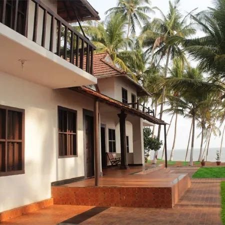 Kanbay Beach Resort