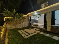 Lakeside Homestay
