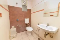 Hotel Chandra Palace.