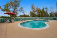 Comfort Inn & Suites Santee I-95 - Pools