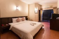 Phaya Inn Hotels in Lamphun