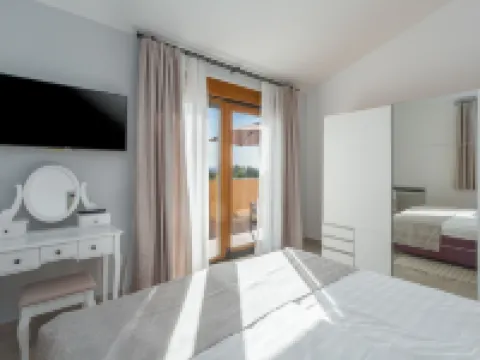 Villa Vatovac Hotels in Tar