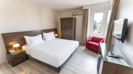 The Marmara Suadiye Residence Отели рядом с достопримечательностью «Marmara University Institute of Neurological Sciences»