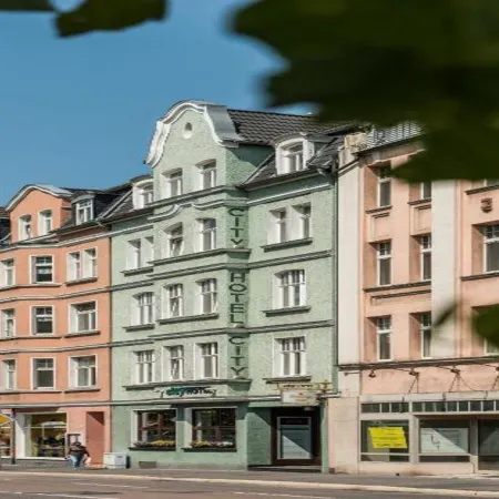 City Hotel