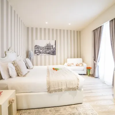 Rooms Milano Duomo Hotels near Cordusio Station