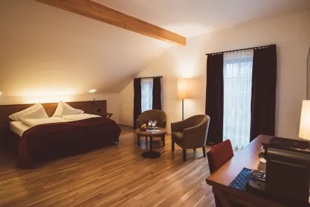 Heritage Hotel Hallstatt Отели в г. Бад-Аусзее