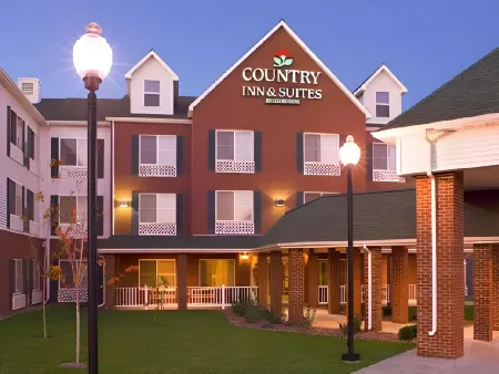 Country Inn & Suites by Radisson, Duluth North, MN