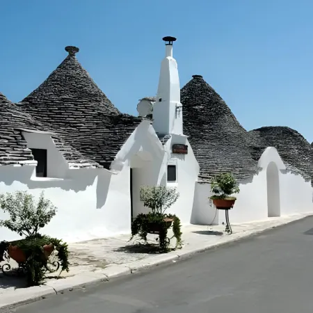 Trulli Holiday Albergo Diffuso