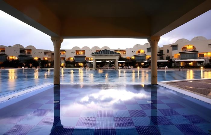 Suites Hôtel les Charmilles & Spa