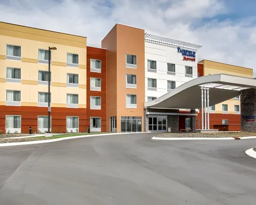 Fairfield Inn & Suites Columbia Hotels in Columbia