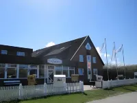 Strandhotel Achtert Diek Hotel a Dornum