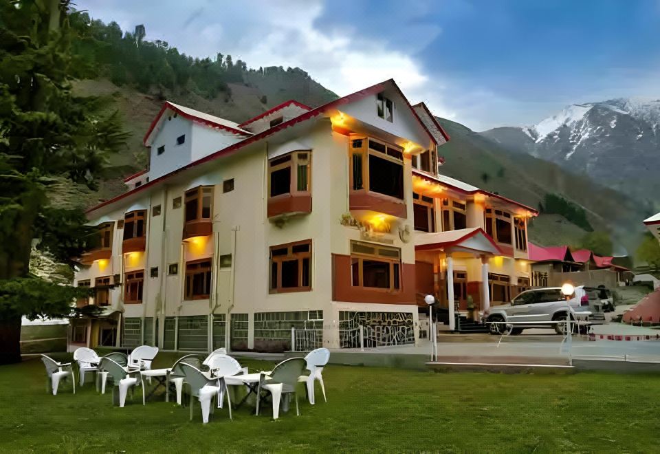 hotel overview picture