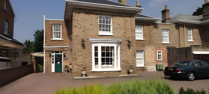 Beaufort Lodge - Central Location & Free Parking Hotels in Taunton