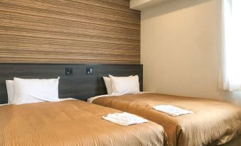 3. Hotel Li..