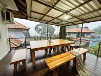 Villa Amethyst Lembang 3Br J-8 with private Hot Pool