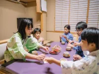 Hana to Hotaru Yu No Sato Yukiguni