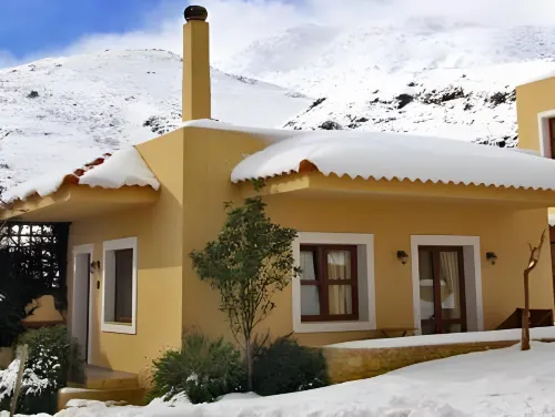 Earino Hotels in Anogia