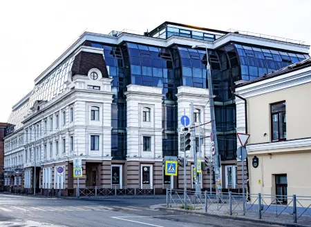 Venera (Венерабывш. Имерити) Отели рядом с достопримечательностью «Комитет Земельных и Имущественных Отношений»