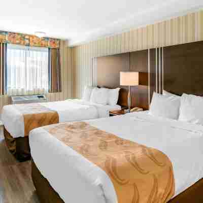 Quality Hotel & Suites Rooms