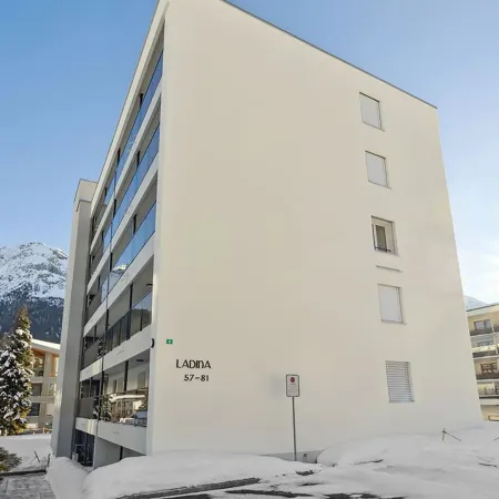 Nr.78 Haus Ladina