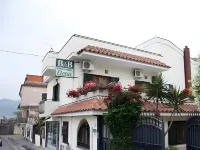 B&B Elena