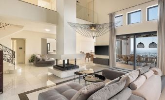 Villa Heora - the Floating Residence