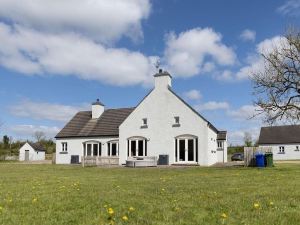 Tranquil Cottage Retreat in Enniskillen