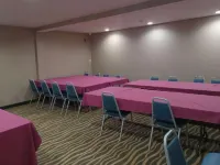 Comfort Inn Near Downtown & Blue Ridge Pkwy Hotels in McDowell County