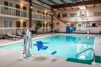Quality Inn Trinidad - Kolam Renang