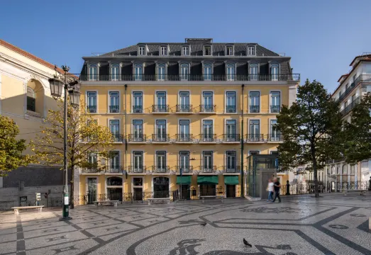 The 10 Best Luxury Hotels in Lisbon for a Cultural Immersion