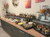 Le Petit Palais - Hotel/Pension - Frühstück