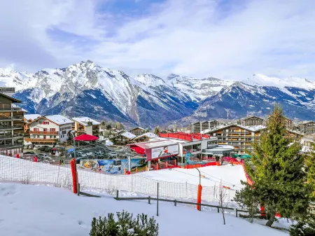 BI3 Отели в г. Конте