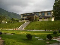 Songbailin Vacation Resort Hostel