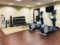 DoubleTree by Hilton Leominster - Gym