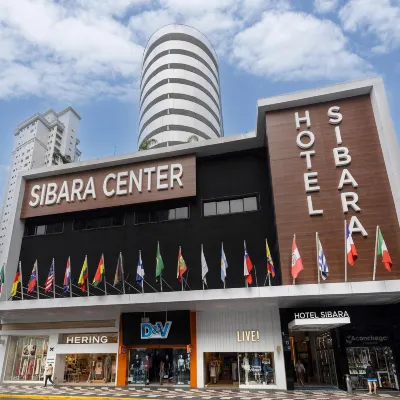 Hotel Sibara Spa & Convenções Hotel dekat Pantai Estaleiro