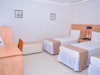Hotel Sempre Executive Отели рядом с достопримечательностью «Рынок Моделу»